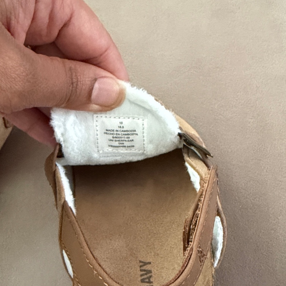 Old Navy Brown Moccasin Toddler Shoes Faux Fur Size 10 - Picture 6 of 6